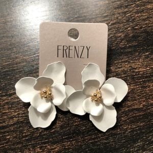 White flower earrings